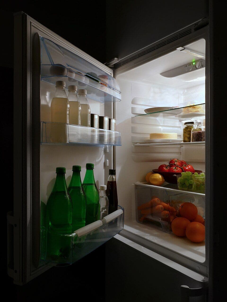 Mini fridge, perfect for garage
