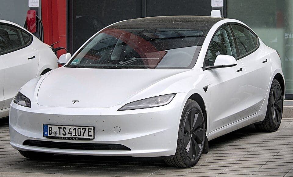 2021 Tesla Model 3 SR+